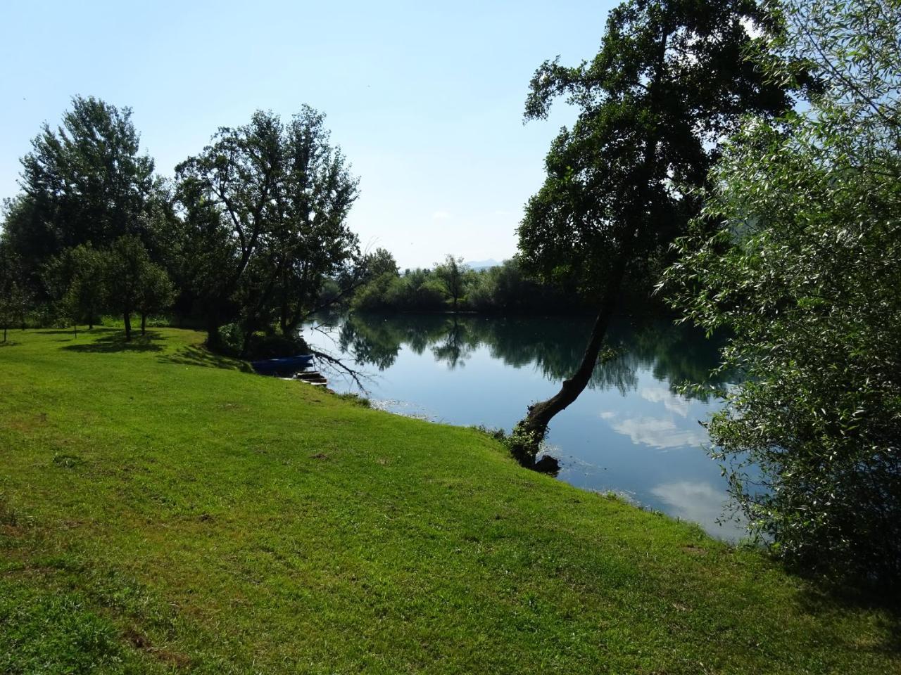 Apartment Una Laguna Bihać Exterior foto